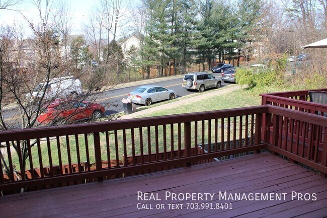 Building Photo - 6922 Compton Ln