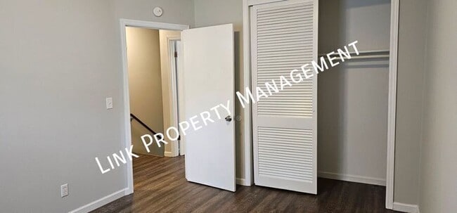 Building Photo - 1640 Keeble St