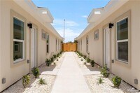 Building Photo - 9 Puffin Ave