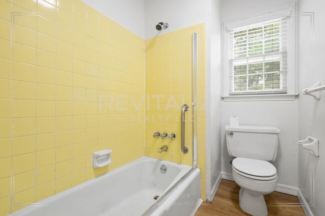 Building Photo - Spacious 4BR/2.5BA West Mobile Home – Room to Grow in a Convenient Location!