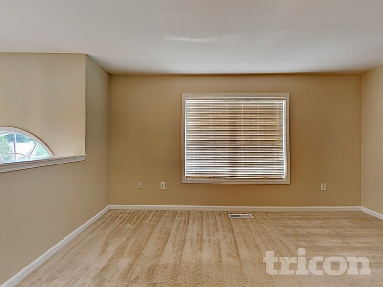 Building Photo - 162 Bethany Forrest Ln