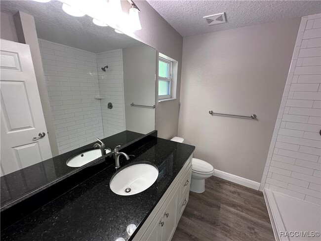 Building Photo - 326 W Bolero Pl