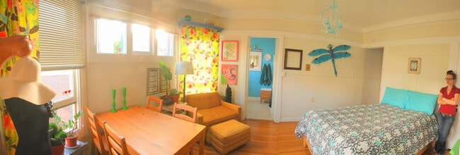 Studio with style - main room - 1502 Alice St