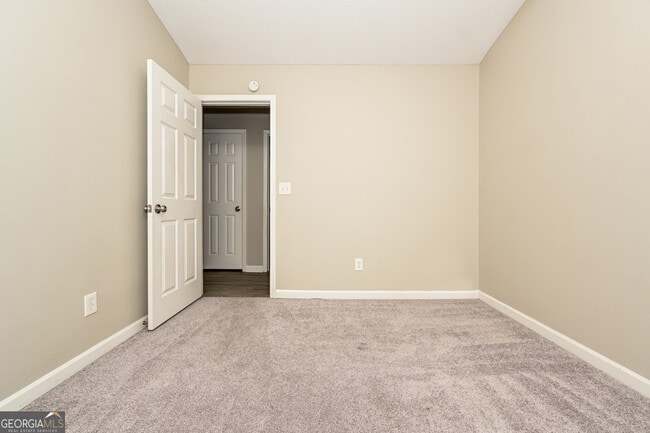 Building Photo - 133 Watercress Ct