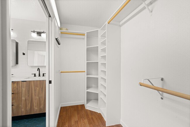 Building Photo - 3 Bedroom 3 Bath House