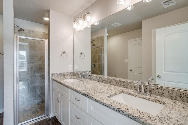 Building Photo - Beautiful Home in a Newly Developed Neighborhood