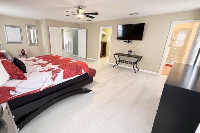 Building Photo - 645 Kettering Rd