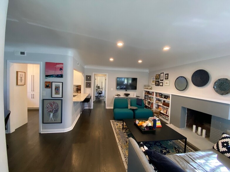 Living Room - 754 Eudora St