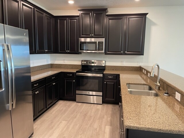 Building Photo - 8983 Azalea Sands Ln