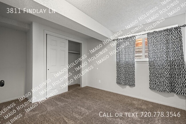 Building Photo - 3811 Findlay Ln