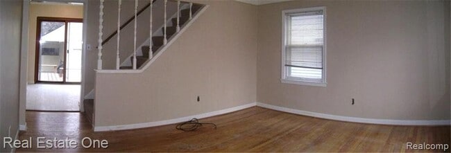 Building Photo - 2027 Brockton Ave