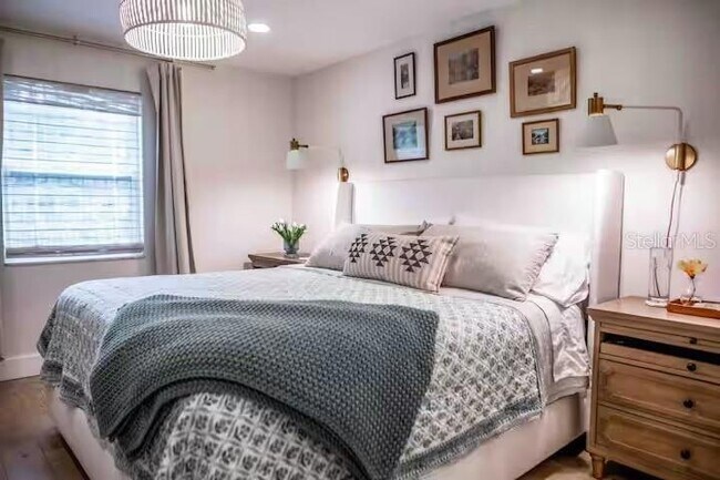 Building Photo - 2433 Lydia Way