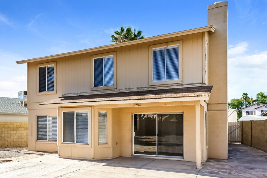 Building Photo - 3836 W Camino Del Rio