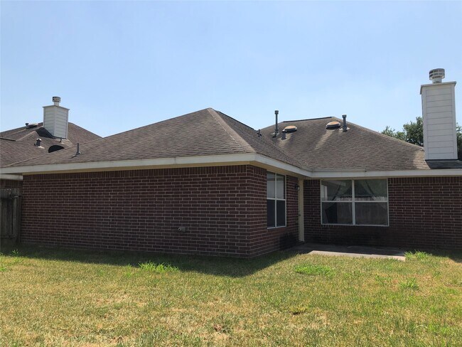 Building Photo - 21810 Dimmett Way