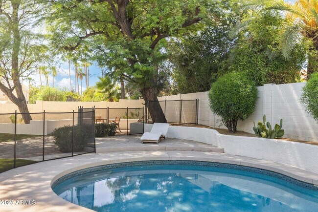 Building Photo - 5556 E Sandra Terrace