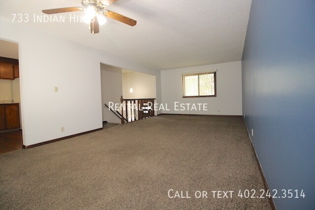Building Photo - 733 Indian Hills Dr
