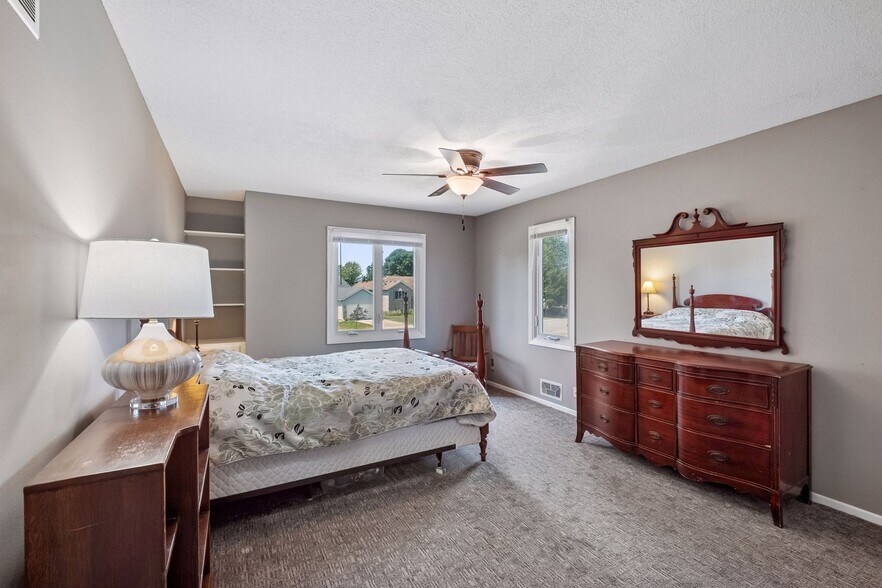 Building Photo - 1748 Karis Way