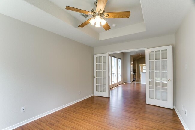 Building Photo - 5922 Painted Trail Dr