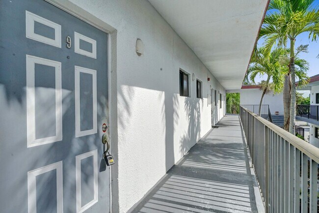 Building Photo - 2514 Taylor St