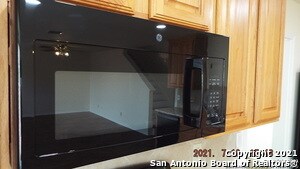 Building Photo - 6311 Encanto Point Dr