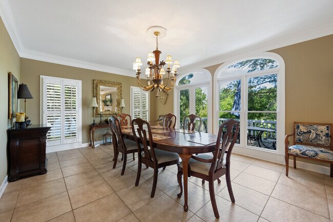 Building Photo - 127 Marsh Lake Dr