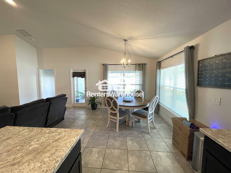 Building Photo - 11819 Sutter Gate Loop