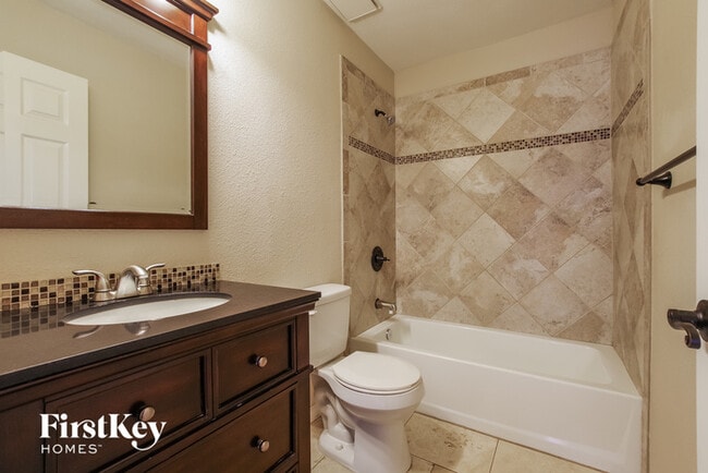 Building Photo - 4134 E Campo Bello Dr