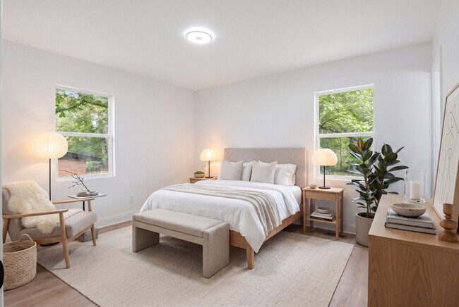 Building Photo - 439 N Edgemont Cir NW