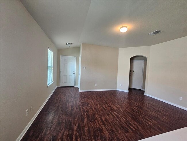 Building Photo - 1608 Monte Vista Dr