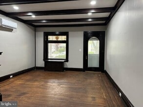 Building Photo - 1708 State St