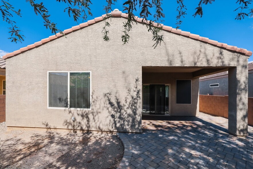 Building Photo - 876 E Bottomlands Ln