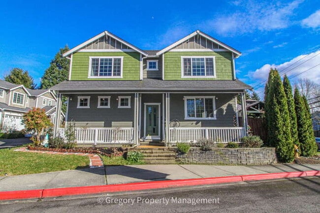 Building Photo - Beautiful and Modern Two-Story Home in Great Millcreek Location! 3 Bedrooms, 2.5 Bathrooms, Spaci...