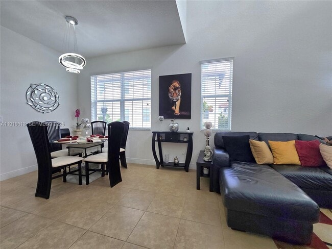 Building Photo - 11938 SW 26th Ct