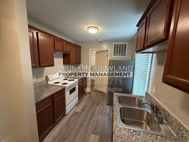 Building Photo - 708 Morgan St