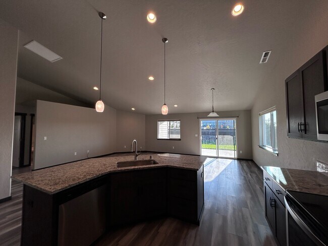 Building Photo - 6413 Springer Ln