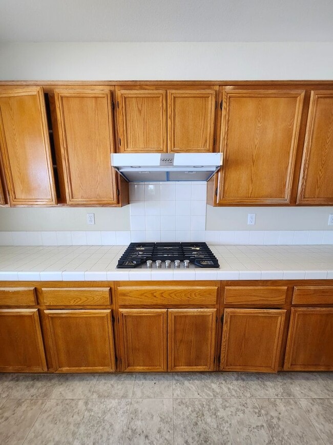 Building Photo - Beautiful two-story home located in the he...