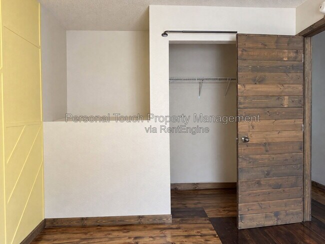 Building Photo - 6214 24th St S