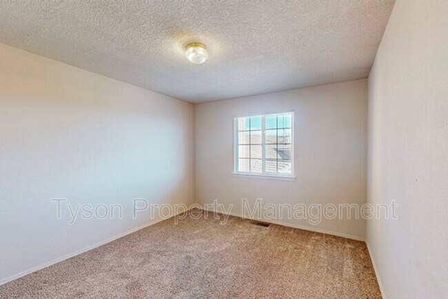 Building Photo - 9224 Ashfall Pl NW