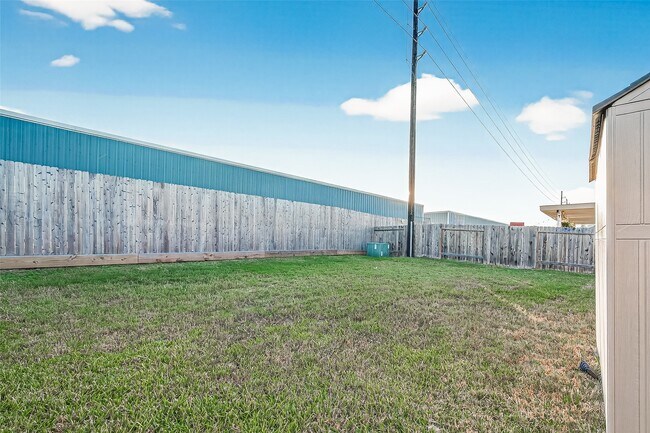 Building Photo - 25911 Rustical Rd