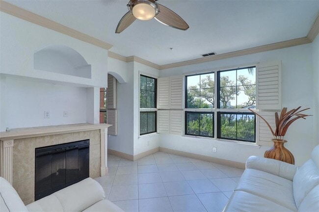 Building Photo - 2757 Via Cipriani