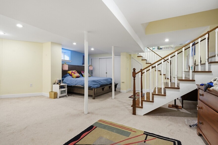 Building Photo - 11 Asticou Rd