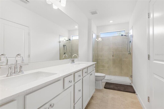 Building Photo - 6587 Silverstar Dr