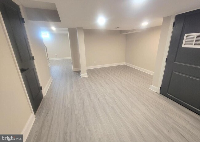 Building Photo - 202 Edgewood St