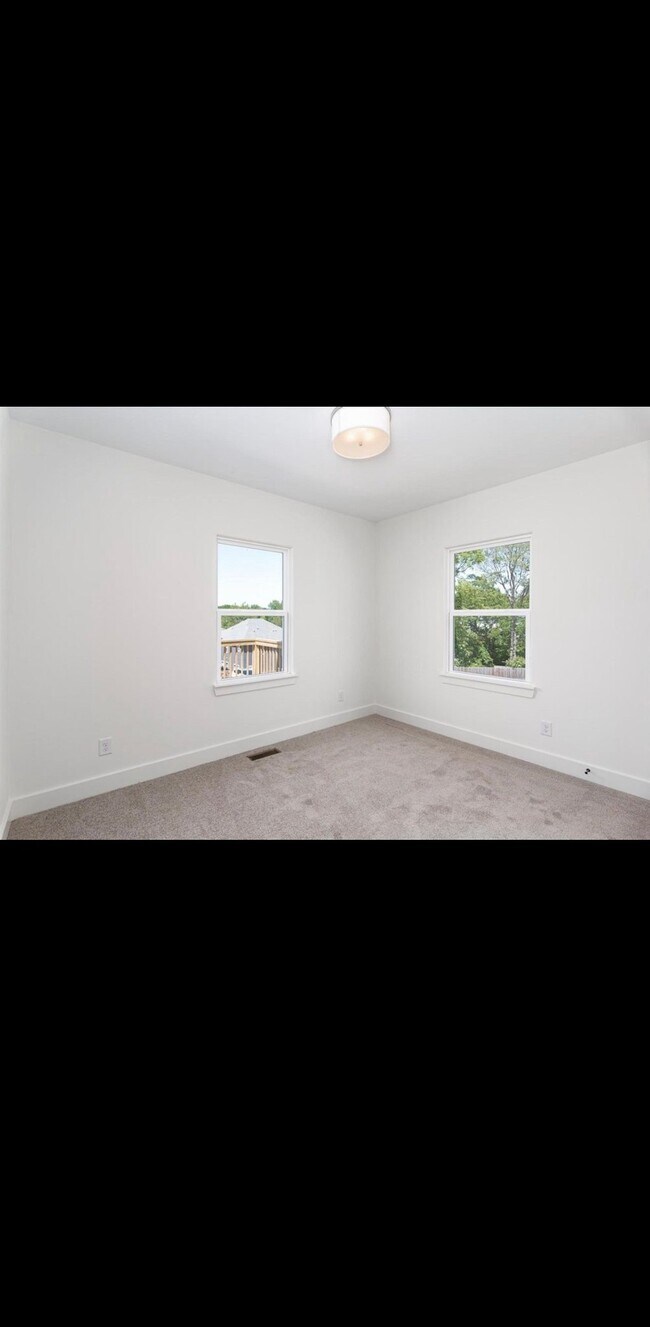 Building Photo - 1716 McKinney Ave