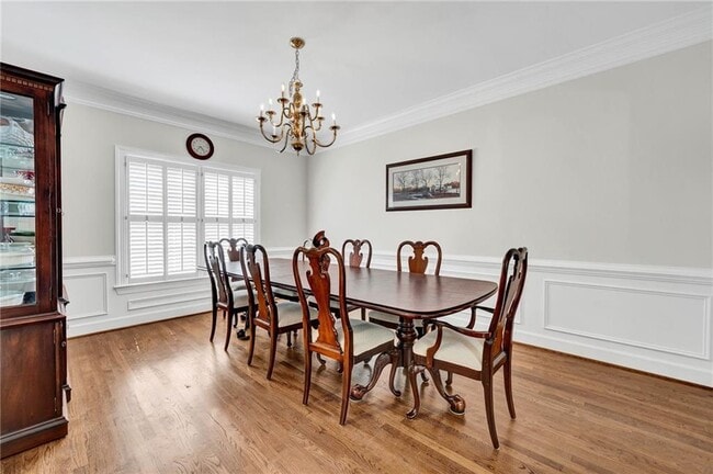 Building Photo - 2448 Kings Arms Dr