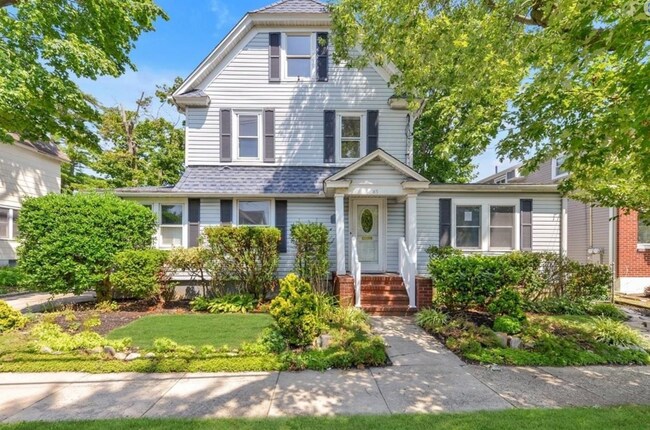 Primary Photo - 85 Walnut St