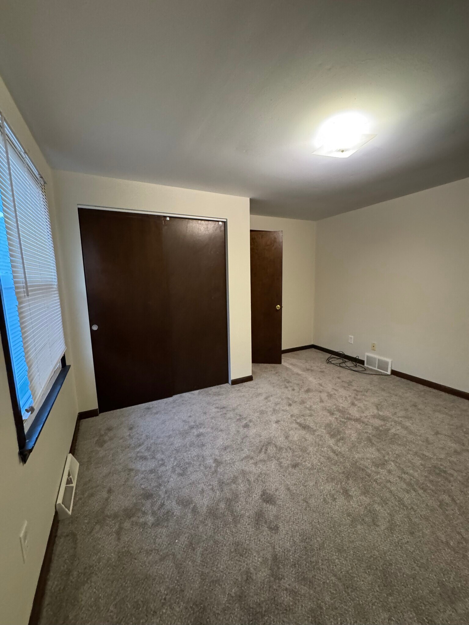 Building Photo - 3656 Sowles Rd