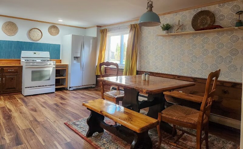 Building Photo - 431 Winnacunnet Rd