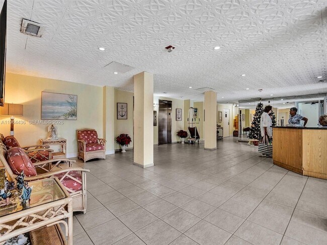 Building Photo - 6000 N Ocean Blvd