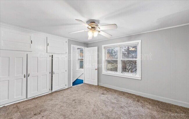 Building Photo - 1932 N Karlov Ave